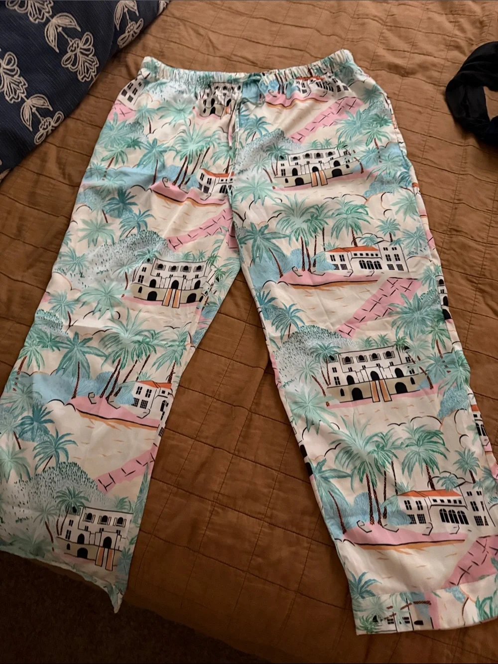 Tropical Print Women's Pajama Set - Mint & Pink